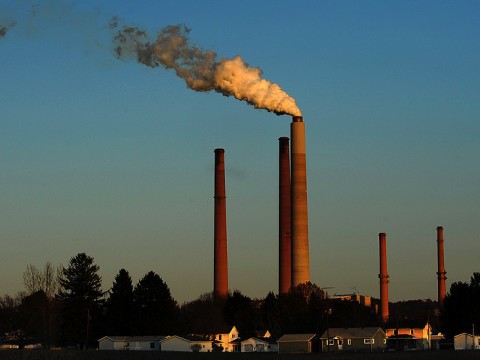 A coal burning power plant in Scottsdale, Arizona